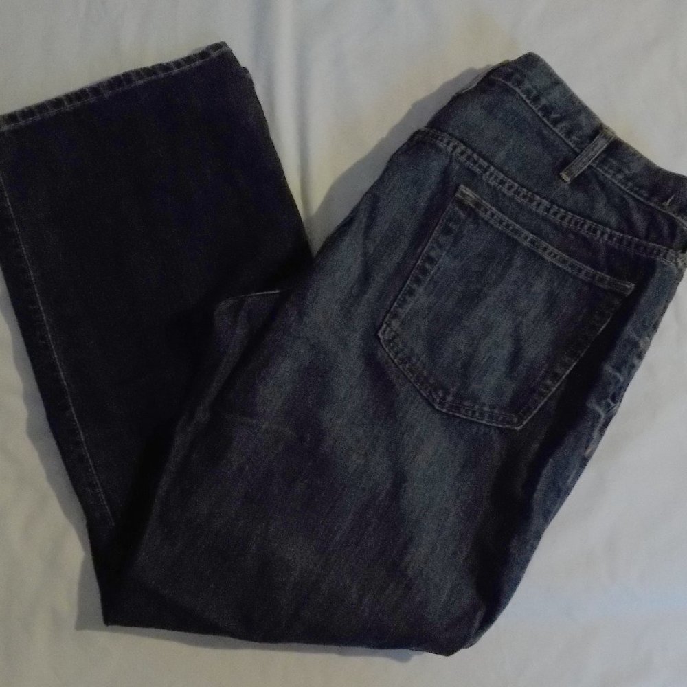 Old Navy jeans sz 42 x 32 straight EUC